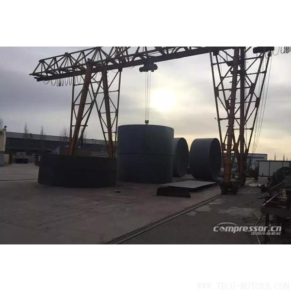 【壓縮機(jī)】開(kāi)封空分2套47088Nm3/h空分設(shè)備進(jìn)入緊張施工期 確保輝騰項(xiàng)目如期完成 行業(yè)資訊 第7張 【壓縮機(jī)】開(kāi)封空分2套47088Nm3/h空分設(shè)備進(jìn)入緊張施工期 確保輝騰項(xiàng)目如期完成 行業(yè)資訊 第7張