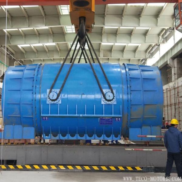 【電廠】京能十堰熱電聯(lián)產(chǎn)工程B標(biāo)段發(fā)電機定子吊裝完成